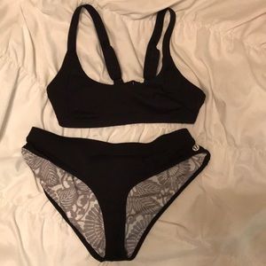 lululemon athletica Swim - Lululemon bikini - reversible lululemon athletica Swim - Lululemon bikini - reversible
